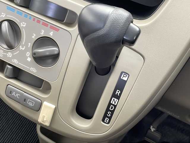 ダイハツ ムーヴ L SA 愛知県 2013(平25)年 3.8万km ライトローズマイカメタリック 衝突軽減システム/オーディオ/純正フロアマット/ABS/TRC/リモコンキー/ワンオーナー/スペアキー/ACエアコン