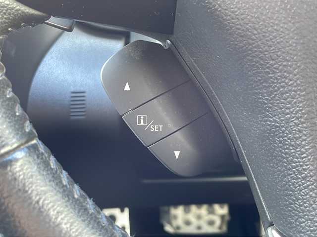 スバル インプレッサ ＸＶ 2．0i－L アイサイト 青森県 2013(平25)年 6.7万km サテンホワイトパール ・4WD/・アイサイト/・衝突軽減ブレーキ/・レーダークルーズコントロール/・レーンキープアシスト/・社外ナビ/・Bluetooth/・フルセグ/・ドライブレコーダー/・バックカメラ/・ETC/・プッシュスタート/・スマートキー/・純正17AW/・純正LEDヘッドライト/・純正フォグ/・パドルシフト/・パワーシート