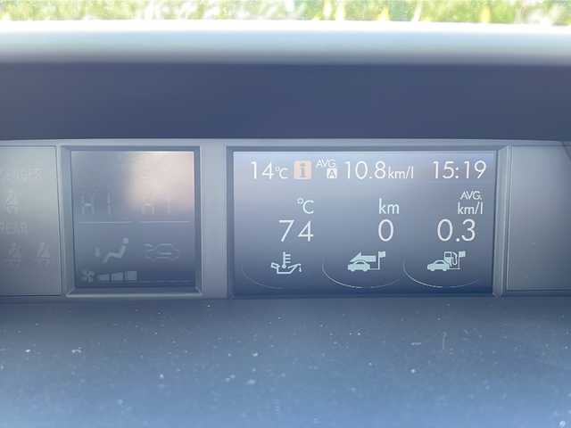 スバル インプレッサ ＸＶ 2．0i－L アイサイト 青森県 2013(平25)年 6.7万km サテンホワイトパール ・4WD/・アイサイト/・衝突軽減ブレーキ/・レーダークルーズコントロール/・レーンキープアシスト/・社外ナビ/・Bluetooth/・フルセグ/・ドライブレコーダー/・バックカメラ/・ETC/・プッシュスタート/・スマートキー/・純正17AW/・純正LEDヘッドライト/・純正フォグ/・パドルシフト/・パワーシート