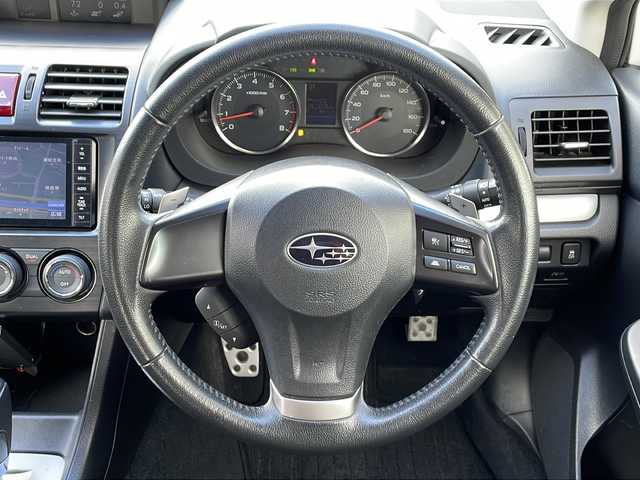 スバル インプレッサ ＸＶ 2．0i－L アイサイト 青森県 2013(平25)年 6.7万km サテンホワイトパール ・4WD/・アイサイト/・衝突軽減ブレーキ/・レーダークルーズコントロール/・レーンキープアシスト/・社外ナビ/・Bluetooth/・フルセグ/・ドライブレコーダー/・バックカメラ/・ETC/・プッシュスタート/・スマートキー/・純正17AW/・純正LEDヘッドライト/・純正フォグ/・パドルシフト/・パワーシート