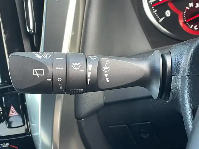 トヨタ アルファード S タイプゴールドⅡ 道央・札幌 2021(令3)年 5万km ホワイトパールクリスタルシャイン ・4WD/・寒冷地仕様/・純正ディスプレイオーディオ/（フルセグ/AM/FM/CD/DVD/BT）/・純正フリップダウンモニター/・純正エンジンスターター/・社外ドライブレコーダー前後/・純正ビルトインETC/・バックモニター/・デジタルインナーミラー/・両側パワースライドドア/・衝突軽減ブレーキ/・クルーズコントロール（追従機能付）/・コーナーセンサー/・レーンキープアシスト/・ハーフレザーシート/・オートエアコン/・純正　18インチAW（スタッドレス）/・電動バックドア/・後席オットマン/・ドアバイザー/・ステアリングスイッチ/・オートブレーキホールド/・電動パーキングブレーキ/・LEDヘッドライト/・LEDフォグランプ/・リアフォグランプ/・ワイパーデアイサー/・オートライト/・オートハイビーム/・SOSコール/・盗難防止装置/・ABS/・横滑り防止装置/・スマートキー/・プッシュスタート/・スペアキー/・社外フロアマット