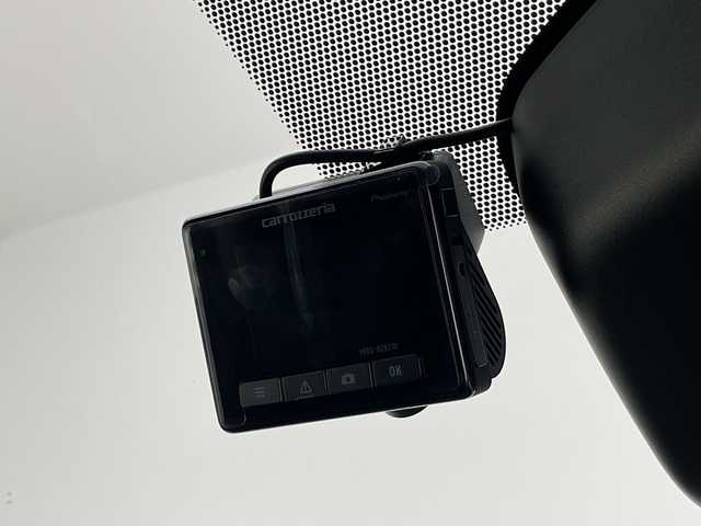 日産 セレナ ハイウェイスター V 愛知県 2025(令7)年 0.9万km プリズムホワイト プロパイロット/ディスプレイオーディオナビ/両側パワースライドドア/レーダークルーズコントロール/バックカメラ/ハンズフリースライドドア/コーナーセンサー/純正アルミホイール/ブラインドスポットモニター/LEDヘッドライト/パドルシフト/リアオートエアコン/オートマチックハイビーム/ドライブレコーダー/ETC/ステアリングスイッチ/スマートキー/プッシュスタート