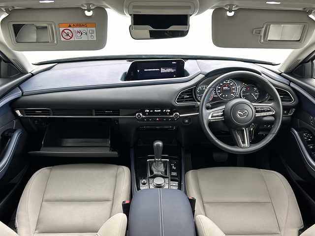 マツダ ＣＸ－３０ X プロアクティブツーリングセレクション 道央・札幌 2020(令2)年 0.7万km ディープクリスタルブルーマイカ ・４WD/・衝突被害軽減システム/・純正ナビ/・フルセグTV/DVD/CD/Bluetooth/・全方位カメラ/・パワーバックドア/・追従走行クルーズコントロール/・アイドリングストップ/・ダウンヒルアシストコントロール/・横滑防止機能/・スマートキー/スペアキー/・革巻ステアリング/・ステアリングリモコン/ステアリングヒーター/・前席シートヒーター/運転席パワーシート/・ハーフレザーシート/・オートライト/LEDヘッドライト/・フォグランプ/・純正フロアマット/・純正アルミホイール/・前後コーナーセンサー/・ETC