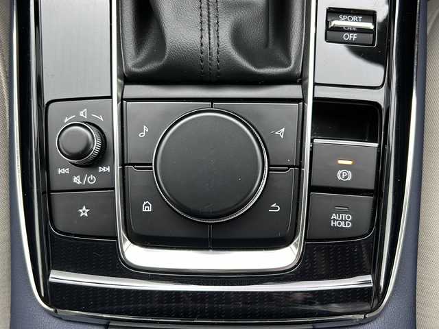 マツダ ＣＸ－３０ X プロアクティブツーリングセレクション 道央・札幌 2020(令2)年 0.7万km ディープクリスタルブルーマイカ ・４WD/・衝突被害軽減システム/・純正ナビ/・フルセグTV/DVD/CD/Bluetooth/・全方位カメラ/・パワーバックドア/・追従走行クルーズコントロール/・アイドリングストップ/・ダウンヒルアシストコントロール/・横滑防止機能/・スマートキー/スペアキー/・革巻ステアリング/・ステアリングリモコン/ステアリングヒーター/・前席シートヒーター/運転席パワーシート/・ハーフレザーシート/・オートライト/LEDヘッドライト/・フォグランプ/・純正フロアマット/・純正アルミホイール/・前後コーナーセンサー/・ETC