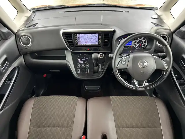 日産 デイズ ルークス HWS X Vセレクション 愛知県 2018(平30)年 2.2万km ピンクゴールドM 禁煙車/純正7インチナビ/（CD/DVD/SD/Bluetooth/AUX/フルセグTV）/全方位カメラ/衝突軽減ブレーキ/レーンキープアシスト/オートマチックハイビーム/前後ドライブレコーダー/ハーフレザーシート/両側パワースライドドア/アイドリングストップ/純正15インチアルミホイール/純正フロアマット/スマートキー/プッシュスタート/横滑り防止装置/LＥＤヘッドライト/オートライト/フロントフォグランプ/電動格納ミラー