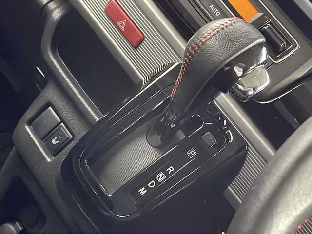 マツダ フレアワゴン カスタムスタイル ハイブリッド XT 新潟県 2018(平30)年 6.6万km ピュアホワイトP 衝突被害軽減/コーナーセンサー/レーンキープアシスト/ターボ/ローダウン/MTモード付AT/クルーズコントロール/Bluetooth接続/バックカメラ/ETC/両側パワースライド/シートヒーターD席/純正フロアマット/シートカバー/本革巻きステアリング/ステアリングスイッチ/スマートキー