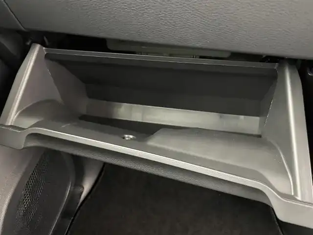三菱 デリカミニ T プレミアム 富山県 2023(令5)年 0.5万km ＤグリーンⅡ 4WD/社外ナビ（AM/FM/CD/DVD/SD/BT）/フルセグTV/アラウンドビューモニター/衝突被害軽減ブレーキシステム/マイパイロット/アダプティブクルーズコントロール/車線逸脱防止支援機能/オートマチックハイビーム/LEDヘッドライト/ハーフレザーシート/前席シートヒーター/ステアリングヒーター/デジタルインナーミラー/パドルシフト/コーナーセンサー前後/ダウンヒルアシストコントロール/純正15インチAW/スマートキー×２/プッシュスタート/取扱説明書/保証書/社外フロアマット