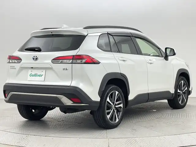 トヨタ カローラ クロス ハイブリッド Z 新潟県 2021(令3)年 5.2万km プラチナホワイトパールマイカ 禁煙車/ワンオーナー/純正ディスプレイオーディオ/　フルセグ/USB/Bluetooth/Miracast/　ナビ無料期間終了/バックカメラ/コーナーセンサー/ハーフレザーシート/前席シートヒーター/運転席パワーシート/パワーバックドア/LEDヘッドライト/オートライト/フォグランプ/オートハイビーム/レーダークルーズコントロール/電動格納式ミラー/ETC/社外ルミ付きスタッドレス/　（積み込み８mm）/新車時保証書/取扱説明書/スペアキー