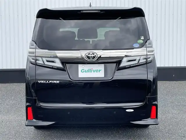 トヨタ ヴェルファイア Z Gエディション 千葉県 2019(令1)年 3.8万km ブラック 純正10インチナビ/(BT/AM/FM/CD/DVD/フルセグTV)/バックカメラ/純正フリップダウンモニター/サンルーフ/衝突被害軽減システム/車線逸脱警報/クルーズコントロール/レザーシート/両側パワースライドドア/横滑り防止装置/ETC/ドライブレコーダー/LEDヘッドライト/フォグランプ/オートライト/ウィンカーミラー/電動格納ミラー/純正18インチAW/シートヒーター/エアシート/シートリフター/ステアリングヒーター/プッシュスタート/スマートキー/フロアマット/ドアバイザー/スペアキー/取扱説明書/保証書