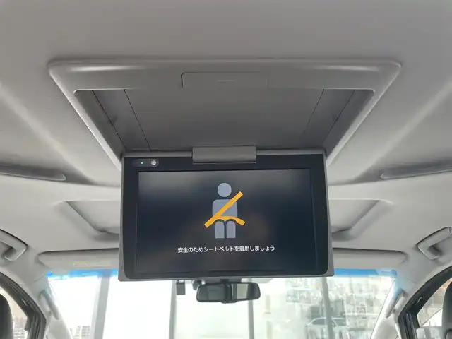 トヨタ ヴェルファイア Z Gエディション 千葉県 2019(令1)年 3.8万km ブラック 純正10インチナビ/(BT/AM/FM/CD/DVD/フルセグTV)/バックカメラ/純正フリップダウンモニター/サンルーフ/衝突被害軽減システム/車線逸脱警報/クルーズコントロール/レザーシート/両側パワースライドドア/横滑り防止装置/ETC/ドライブレコーダー/LEDヘッドライト/フォグランプ/オートライト/ウィンカーミラー/電動格納ミラー/純正18インチAW/シートヒーター/エアシート/シートリフター/ステアリングヒーター/プッシュスタート/スマートキー/フロアマット/ドアバイザー/スペアキー/取扱説明書/保証書
