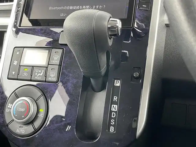 ダイハツ タント カスタム X トップED SA Ⅲ 千葉県 2018(平30)年 3.6万km ブラックマイカメタリック 純正８インチナビ/バックカメラ/Ｂｌｕｅｔｏｏｔｈ/片側パワースライドドア/ＥＴＣ/Ｄ席シートヒーター/スマートアシスト３/オートハイビーム/レーンキープアシスト/ＬＥＤヘッドライト
