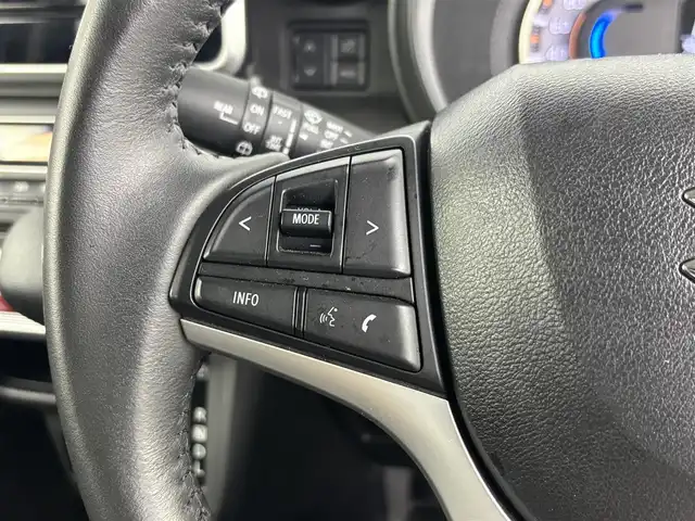 スズキ スペーシア ギア HYBRID XZ 埼玉県 2023(令5)年 3.9万km オフブルーメタリック/ガンメタリック2トーンルーフ 禁煙車　/社外ナビ(carrozzeria製　AVIC-RW113)　/両側パワースライドドア　/ツートンルーフ　/デュアルカメラブレーキサポート　/バックカメラ　/ビルトインＥＴＣ　/シートヒーターＤ＋Ｎ席　/純正フロアマット　/純正アルミホイール１４インチ/コーナーセンサー