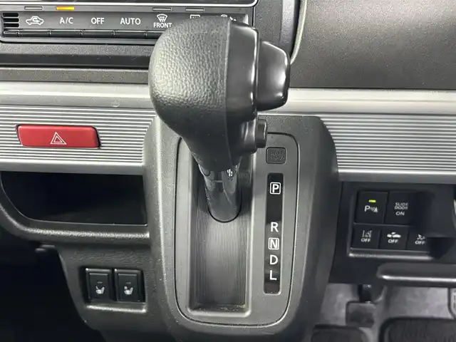スズキ スペーシア ギア HYBRID XZ 埼玉県 2023(令5)年 3.9万km オフブルーメタリック/ガンメタリック2トーンルーフ 禁煙車　/社外ナビ(carrozzeria製　AVIC-RW113)　/両側パワースライドドア　/ツートンルーフ　/デュアルカメラブレーキサポート　/バックカメラ　/ビルトインＥＴＣ　/シートヒーターＤ＋Ｎ席　/純正フロアマット　/純正アルミホイール１４インチ/コーナーセンサー