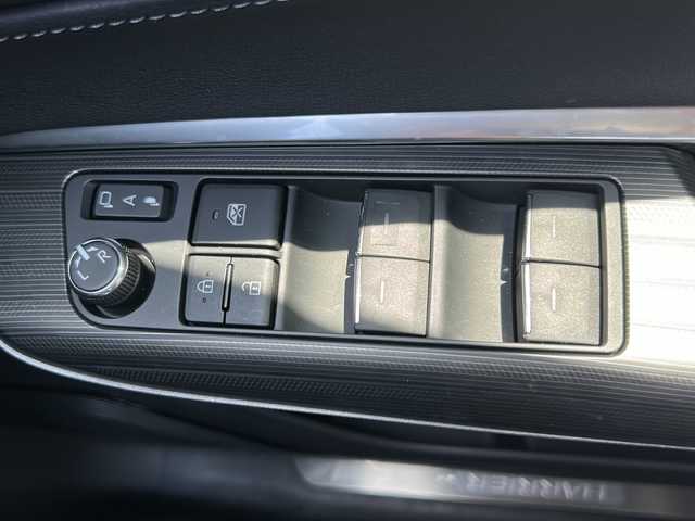 トヨタ ハリアー Z レザーパッケージ 鹿児島県 2020(令2)年 5.4万km プレシャスブラックパール 純正ナビ12.3インチ/TV/Bluetooth/Miracast/JBLスピーカー/バックカメラ/アランドビュー/ETC2.0/電動リアゲート/USB端子/クルーズコントロール/衝突軽減システム/ハンドルヒーター/パワーシート/両席シートヒーター/プッシュスタート/純正AW19/純正フロアマット