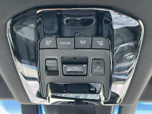 トヨタ ハリアー Z レザーパッケージ 鹿児島県 2020(令2)年 5.4万km プレシャスブラックパール 純正ナビ12.3インチ/TV/Bluetooth/Miracast/JBLスピーカー/バックカメラ/アランドビュー/ETC2.0/電動リアゲート/USB端子/クルーズコントロール/衝突軽減システム/ハンドルヒーター/パワーシート/両席シートヒーター/プッシュスタート/純正AW19/純正フロアマット