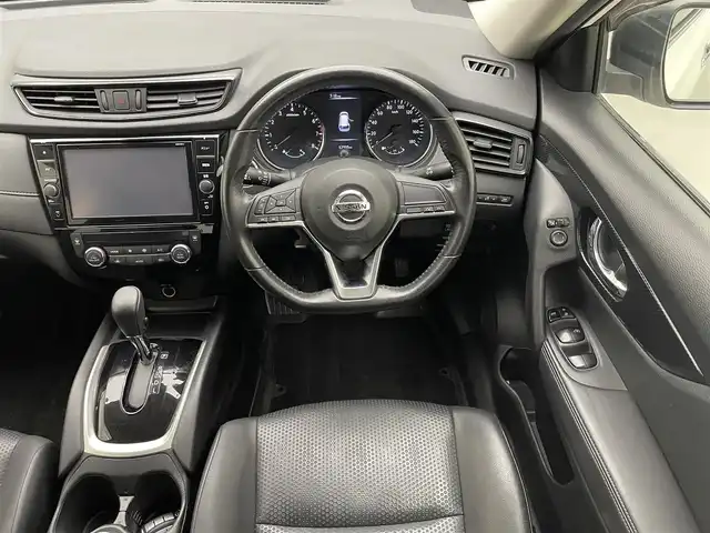 日産 エクストレイル 20X 兵庫県 2018(平30)年 5.3万km ブリリアントホワイトパール 純正9インチナビ/フルセグ C D DVD BD MSV BT AUX/アラウンドビューモニター/エマージェンシーブレーキ/LDA/進入禁止警報/デジタルインナーミラー/パワーバックドア/ETC/ダウンヒルアシストコントロール/スマートキー/ドアバイザー/純正18インチアルミホイール