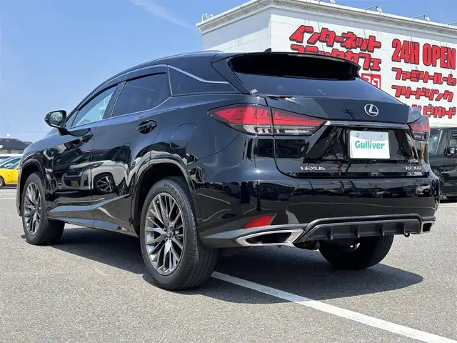 レクサス ＲＸ 300 Fスポーツ 大分県 2019(令1)年 2.9万km ブラック ・純正ナビ(BT/CD/DVD/SD/AUX/USB/Miracast)/・全方位カメラ/・フルセグテレビ/・ムーンルーフ/・ヘッドアップディスプレイ/・テレビキャンセラー/・AC100V/・レーダークルーズコントロール/・ドライブレコーダー/・ETC 2.0/・プリクラッシュセーフティ/・ブラインドスポットモニター/・パドルシフト/・ステアリングリモコン/・ステアリングヒーター/・パワーシート/・シートメモリー/・シートヒーター/・シートクーラー/・ブレーキホールド/・電動リアゲート/・スマートキー/・プッシュスタートボタン/・純正アルミホイール