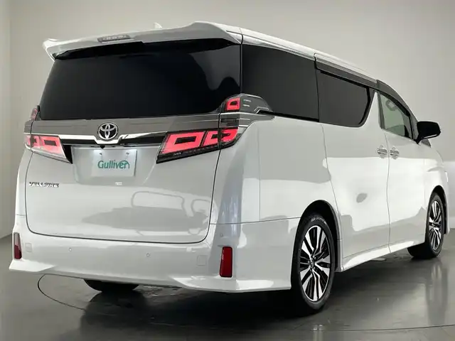 トヨタ ヴェルファイア Z Gエディション 愛知県 2018(平30)年 2.3万km ホワイトパールクリスタルシャイン 純正１０型ナビ　純正後席モニター　禁煙車　バックカメラ　三眼ＬＥＤライト　ＡＣ１００Ｖ電源　黒革　シートヒーター　エアシート　電動リアゲート　両側パワスラ　セーフティセンス　衝突軽減装置　追従クルコン