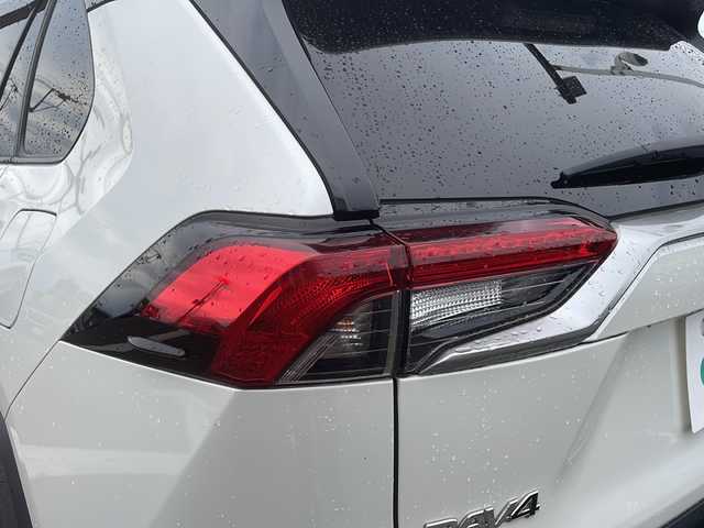 トヨタ ＲＡＶ４ G Zパッケージ 新潟県 2020(令2)年 5.1万km ホワイトパールクリスタルシャイン 純正ナビ/ワンオーナー　/デジタルインナーミラー　/パノラミックビューモニター　/パワーバックドア　/ビルトインＥＴＣ　/ブラインドスポットモニター　/レーダークルーズコントロール　/前後ドライブレコーダー/レザーシート/パワーシート/シートヒーター/ステアリングヒーター/純正フロアマット/純正AW１９インチ