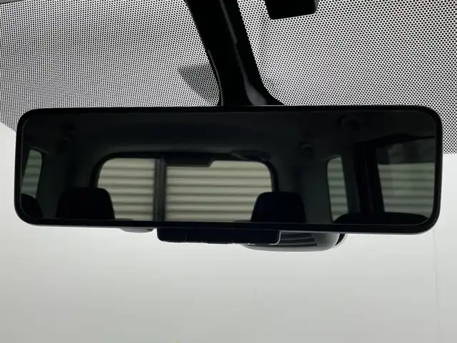 日産 セレナ e－パワー ハイウェイスター V 茨城県 2022(令4)年 1.6万km ブリリアントホワイトパール 2トーン 純正10型ナビ/全周囲カメラ/フルセグ/デジタルインナーミラー/プロパイロット/衝突被害軽減ブレーキ/車線逸脱抑制装置/オートマチックハイビーム/クリアランスソナー/BSI/両側電動スライドドア/ETC/ドラレコ/純正15インチAW/LEDヘッドライト/スマートキー