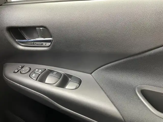 日産 セレナ e－パワー ハイウェイスター V 茨城県 2022(令4)年 1.6万km ブリリアントホワイトパール 2トーン 純正10型ナビ/全周囲カメラ/フルセグ/デジタルインナーミラー/プロパイロット/衝突被害軽減ブレーキ/車線逸脱抑制装置/オートマチックハイビーム/クリアランスソナー/BSI/両側電動スライドドア/ETC/ドラレコ/純正15インチAW/LEDヘッドライト/スマートキー