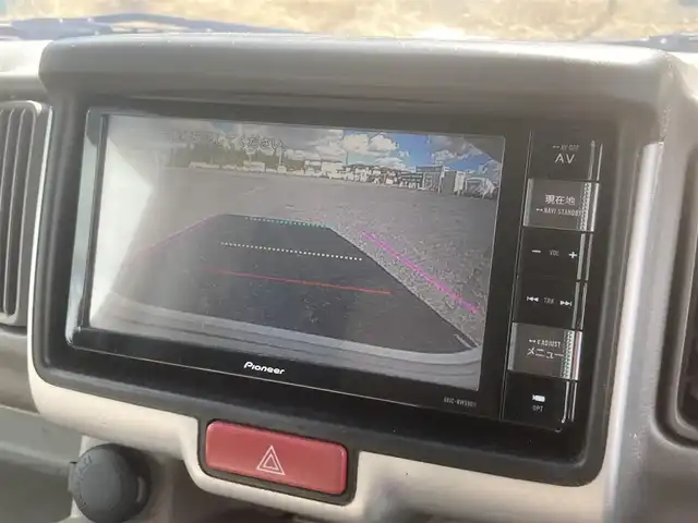 スズキ エブリィ ワゴン PZターボ 埼玉県 2019(令1)年 12.4万km パールホワイト (株)IDOMが運営する【じしゃロン鳩ヶ谷店】の自社ローン専用車両になりますこちらは現金またはオートローンご利用時の価格です。自社ローンご希望の方は別途その旨お申付け下さい/ターボ車/純正メモリナビ(品番:AVIC-RWS901)/フルセグTV/バックカメラ/プッシュスタート/左側パワースライドドア/右側イージークローザードア/ETC/純正HIDヘッドライト/社外13インチAW/衝突被害軽減システム/スマートキー/DVD再生機能付/ベンチシート