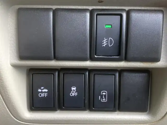 スズキ エブリィ ワゴン PZターボ 埼玉県 2019(令1)年 12.4万km パールホワイト (株)IDOMが運営する【じしゃロン鳩ヶ谷店】の自社ローン専用車両になりますこちらは現金またはオートローンご利用時の価格です。自社ローンご希望の方は別途その旨お申付け下さい/ターボ車/純正メモリナビ(品番:AVIC-RWS901)/フルセグTV/バックカメラ/プッシュスタート/左側パワースライドドア/右側イージークローザードア/ETC/純正HIDヘッドライト/社外13インチAW/衝突被害軽減システム/スマートキー/DVD再生機能付/ベンチシート