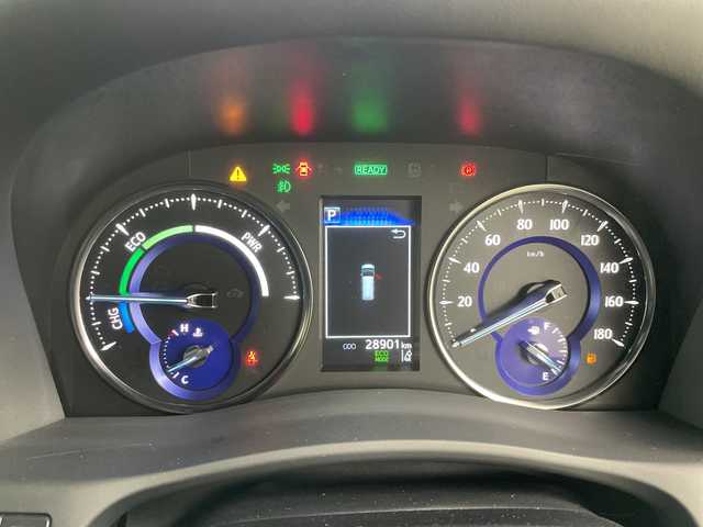 トヨタ アルファードハイブリット S タイプゴールドⅡ 道央・札幌 2022(令4)年 2.9万km ブラック ・４ＷＤ　/・ツインムーンルーフ　/・トヨタセーフティーセンス　/・純正９インチディスプレイオーディオ/・ナビ/BT/CD/DVD/USB/フルセグ/・TV/AppleCarPlay/AndroidAuto）　/・バックカメラ　/・純正フリップダウンモニター　/・両側パワースライドドア　/・パワーバックドア　/・ハーフレザーシート/運転席パワーシート/・オットマンシート/・ステアリングスイッチ/・LEDヘッドライト/オートライト/・オートマチックハイビーム/・プッシュスタート/スマートキー/・ETC/電動格納ミラー/・MTモード付AT/・純正ドライブレコーダー/・AC100W/1500W