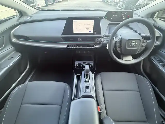 トヨタ プリウス G 千葉県 2025(令7)年 0.1千km プラチナホワイトパールマイカ ８インチディスプレイオーディオTV/トヨタセーフティセンス/パーキングサポートブレーキ/ブラインドスポットモニター/パノラミックビューモニター/ETC２．０/シートヒーターD席／N席/純正アルミ/オートハイビーム/AC１００V/レーダークルーズコントロール/ドアバイザー/ステアリングスイッチ