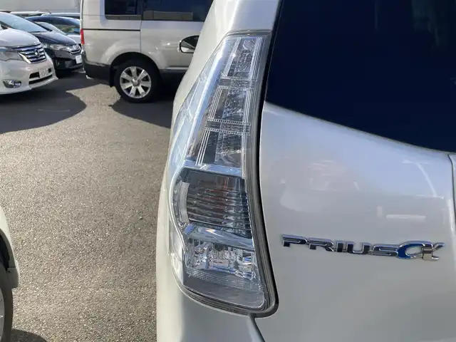 トヨタ プリウス α S ツーリングセレクション 静岡県 2014(平26)年 7.1万km ホワイトパールクリスタルシャイン ALPINE製8インチナビ(X008V)/　AM FM CD DVD Bluetooth SD/フルセグTV/LEDオートヘッドランプ/ヘッドライトウォッシャー/ステアリングスイッチ/純正17インチアルミホイール/スマートキー2本/パーキングアシスト/フロントフォグランプ/ワンオーナー/ビルトインETC/バックモニター