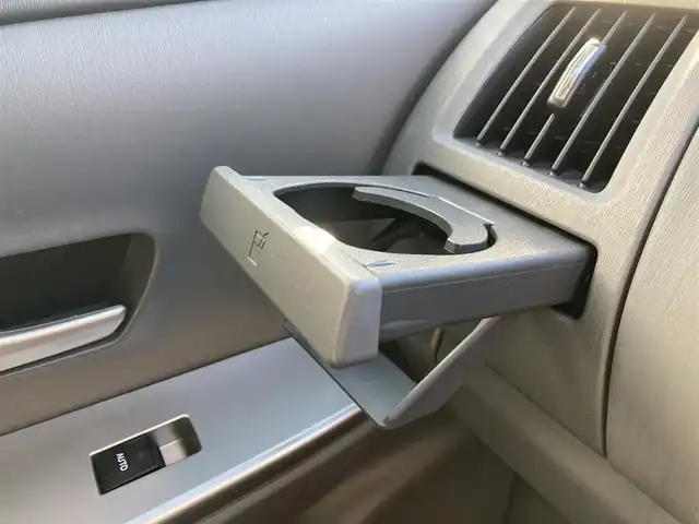 トヨタ プリウス α S ツーリングセレクション 静岡県 2014(平26)年 7.1万km ホワイトパールクリスタルシャイン ALPINE製8インチナビ(X008V)/　AM FM CD DVD Bluetooth SD/フルセグTV/LEDオートヘッドランプ/ヘッドライトウォッシャー/ステアリングスイッチ/純正17インチアルミホイール/スマートキー2本/パーキングアシスト/フロントフォグランプ/ワンオーナー/ビルトインETC/バックモニター