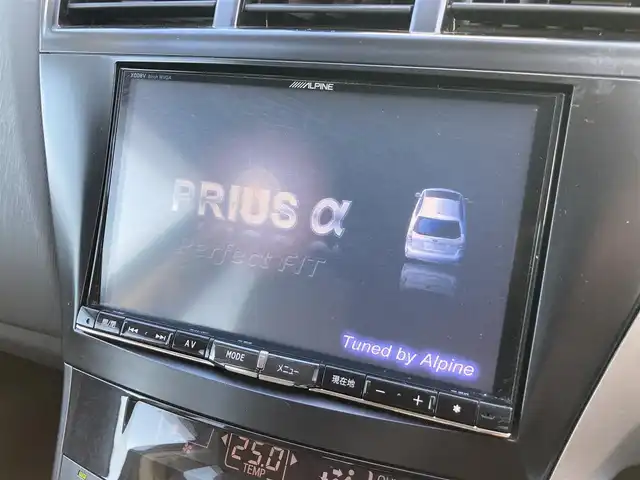 トヨタ プリウス α S ツーリングセレクション 静岡県 2014(平26)年 7.1万km ホワイトパールクリスタルシャイン ALPINE製8インチナビ(X008V)/　AM FM CD DVD Bluetooth SD/フルセグTV/LEDオートヘッドランプ/ヘッドライトウォッシャー/ステアリングスイッチ/純正17インチアルミホイール/スマートキー2本/パーキングアシスト/フロントフォグランプ/ワンオーナー/ビルトインETC/バックモニター