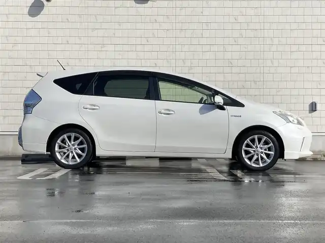 トヨタ プリウス α S ツーリングセレクション 静岡県 2014(平26)年 7.1万km ホワイトパールクリスタルシャイン ALPINE製8インチナビ(X008V)/　AM FM CD DVD Bluetooth SD/フルセグTV/LEDオートヘッドランプ/ヘッドライトウォッシャー/ステアリングスイッチ/純正17インチアルミホイール/スマートキー2本/パーキングアシスト/フロントフォグランプ/ワンオーナー/ビルトインETC/バックモニター