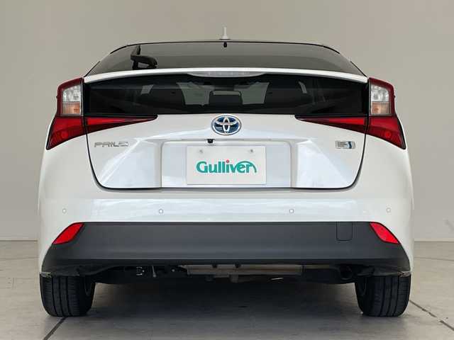 トヨタ プリウス S 愛知県 2021(令3)年 4.2万km プラチナホワイトパールマイカ 純正ナビ/全方位カメラ/レーダークルーズコントロール/バックカメラ/コーナーセンサー/LEDヘッドライト/オートマチックハイビーム/ETC/衝突軽減システム/Bluetooth/ステアリングスイッチ/スマートキー/プッシュスタート