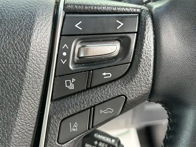 トヨタ アルファード X 和歌山県 2023(令5)年 6万km ホワイトパールクリスタルシャイン 純正ナビ/バックカメラ/両側パワースライドドア/プリクラッシュセーフティー/レーダークルーズコントロール/クリアランスソナー/純正フロアマット/純正アルミホイール/純正ビルトインETC/LEDヘッドライト/フォグランプ/オートライト/オートマチックハイビーム