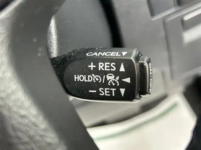 トヨタ アルファード X 和歌山県 2023(令5)年 6万km ホワイトパールクリスタルシャイン 純正ナビ/バックカメラ/両側パワースライドドア/プリクラッシュセーフティー/レーダークルーズコントロール/クリアランスソナー/純正フロアマット/純正アルミホイール/純正ビルトインETC/LEDヘッドライト/フォグランプ/オートライト/オートマチックハイビーム