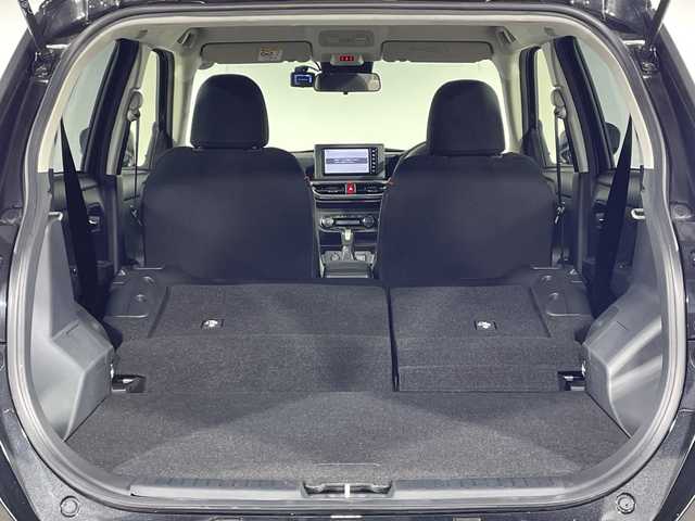 トヨタ ライズ Z 神奈川県 2023(令5)年 1.7万km ブラックマイカメタリック モデリスタエアロ【フロント/サイド/リアアンダー】/純正SDナビゲーション【NSZT-W68T】/フルセグ　CD DVD　Bluetooth　SD/パノラミックビュー/スしょうマートアシスト/コーナリングトレースアシスト/衝突回避支援ブレーキ機能/総突警報機能/車線逸脱警報/車線逸脱抑制機能/ふらつき警報/路側逸脱警報/ブレーキ制御付誤発進抑制機能/先行車発進お知らせ機能/アダブティブドライビングビーム/コーナーセンサー/標識認識機能/アダブティブクルーズコントロール/サイドビューランプ/レーンキープコントロール/革巻きステアリング/ステアリングスイッチ/前席シートヒーター/社外前後ドライブレコーダー/電動パーキングプレーキ/純正ビルトインETC/プッシュスタート/スマートキー/LEDヘッド/フォグランプ/LEDシーケンシャルターンランプ/LEDイルミネーションランプ/LEDリアフォグランプ/純正リアスポイラー/純正17インチアルミホイール