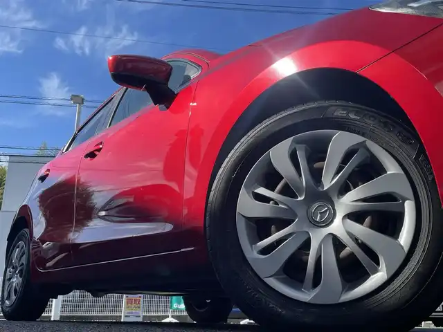 マツダ デミオ 13S 熊本県 2015(平27)年 9.5万km ソウルレッドプレミアムメタリック 純正ナビ/【ワンセグテレビ/Bluetooth/USB/AM/FM】/バックカメラ/ステアリングスイッチ/アイドリングストップ/横滑り防止/MTモード/プッシュスタート/HID/ヘッドライトレベライザー/スマートキー/スペアキー/ドアバイザー/取扱説明書