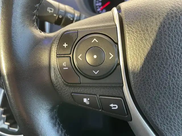 トヨタ ヴォクシー ZS 煌 千葉県 2015(平27)年 5.8万km ブラック 純正９インチナビ/・Bluetooth/フルセグTV/DVD/CD/ミュージックサーバー（SD）/アルパイン製フリップダウンモニター/ビルトインＥＴＣ/バックカメラ/両側パワースライドドア/純正アルミホイール/オートライト/ＴＲＤエアロ