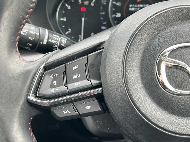 マツダ ＣＸ－５ XD ブラックトーンエディション 岐阜県 2021(令3)年 2.6万km チタニウムフラッシュマイカ 360度ビューモニター/パワーバックドア/レーダークルーズコントロール/全席パワーシート/ヘッドアップディスプレー/クリアランスソナー/車線逸脱警報/ブライドスポットモニター/前席シートヒーター/オートライト/オートマチックハイビーム/衝突被害軽減システム/エアバッグW＋サイド/レーンキープアシスト/純正LEDヘッドライト/純正アルミホイール/純正ミュージックサーバー/電動リアゲート/フルセグテレビ/ハーフレザーシート/ワンオーナー/4WD/メーカーナビ/スマートキー/ターボ/Blue tooth/ETC