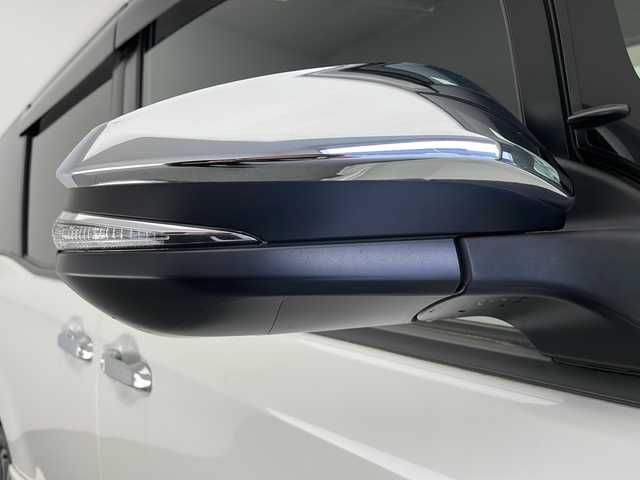 トヨタ ヴォクシー ZS 煌Ⅱ 長野県 2020(令2)年 6.3万km ホワイトパールクリスタルシャイン 純正ナビ/両側パワースライドドア/クルーズコントロール/衝突被害軽減システム/バックカメラ/フルセグTV/Bluetooth/CD/DVD/ビルトインETC/オートライト/LEDヘッドライト/フォグランプ/オートマチックハイビーム/ステアリングスイッチ/社外マフラー/2列目サンシェード/社外フロアマット/純正アルミホイール/電動格納ミラー/ドアバイザー/シートリフター