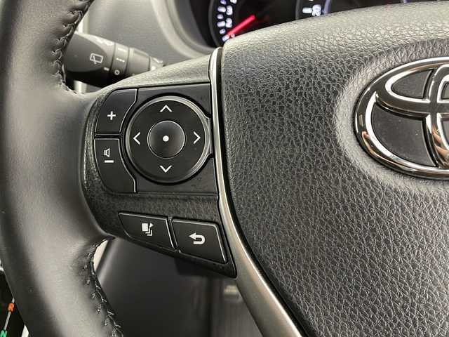 トヨタ ヴォクシー ZS 煌Ⅱ 長野県 2020(令2)年 6.3万km ホワイトパールクリスタルシャイン 純正ナビ/両側パワースライドドア/クルーズコントロール/衝突被害軽減システム/バックカメラ/フルセグTV/Bluetooth/CD/DVD/ビルトインETC/オートライト/LEDヘッドライト/フォグランプ/オートマチックハイビーム/ステアリングスイッチ/社外マフラー/2列目サンシェード/社外フロアマット/純正アルミホイール/電動格納ミラー/ドアバイザー/シートリフター