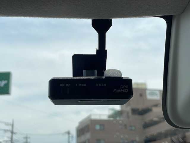 日産 デイズ ルークス X 静岡県 2018(平30)年 1.1万km ホワイトパール プッシュスタート/スマートキー/純正ナビ/　フルセグTV/MSV/BTオーディオ/DVD/全方位カメラ/ドライブレコーダー/純正マット/衝突軽減ブレーキ/サイドエアバック