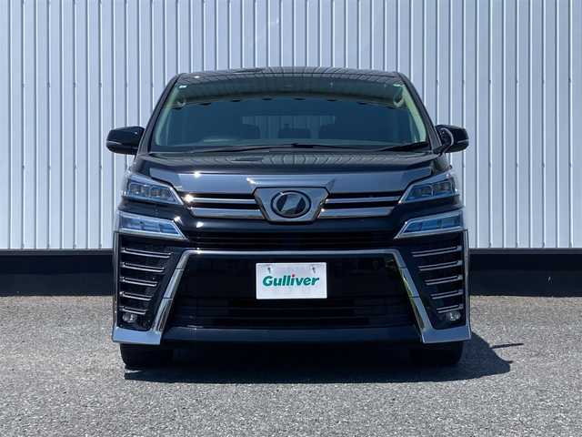 トヨタ ヴェルファイア Z Gエディション 千葉県 2019(平31)年 4万km ブラック 純正10インチナビ/(フルセグTV/CD/DVD/BT/FM/AM)/純正フリップダウンモニター/バックカメラ/衝突被害軽減システム/車線逸脱警報/クルーズコントロール/レザーシート/両側パワースライドドア/横滑り防止装置/ETC/ドライブレコーダー/アイドリングストップ/LEDヘッドライト/フォグランプ/オートライト/ウィンカーミラー/電動格納ミラー/純正18インチAW/シートヒーター/エアシート/シートリフター/ステアリングヒーター/プッシュスタート/スマートキー/フロアマット/ドアバイザー/スペアキー/取扱説明書/保証書
