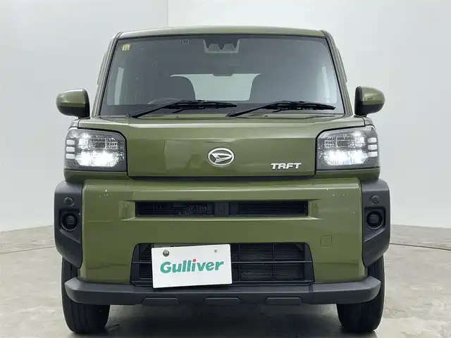 ダイハツ タフト X 岡山県 2020(令2)年 5.9万km フォレストカーキメタリック 社外SDナビ/（AMFM/BT/CD)/バックカメラ/ガラスルーフ/ETC/オートライト/LEDヘッドライト/コーナーセンサー/アイドリングストップ/社外シートカバー/サイド＆カーテンSRS/ISOFIX/チルトステアリング/D席シートリフター