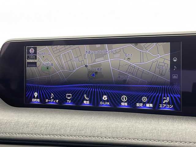 レクサス ＵＸ 250h バージョンC 新潟県 2020(令2)年 6万km ソニッククォーツ 純正メーカーOPナビ/・AM/FM/CD/DVD/Bluetooth/AUX/USB/フルセグ/バックモニター/衝突被害軽減システム/レーンキープアシスト/ETC2.0/前後ドライブレコーダー/ブラインドスポットモニター/前席パワーシート/前席シートヒーター/純正フロアマット/レザーステアリング/三眼LEDヘッドライト/オートライト/オートマチックハイビーム/純正17インチAW夏タイヤ/ABS/横滑り防止機能/前後コーナーセンサー/盗難防止装置/保証書