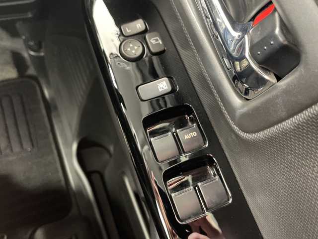 スズキ スペーシア カスタム HYBRID GS 道央・札幌 2020(令2)年 2.9万km ムーンライトバイオレットPM ・4WD/・スズキ セーフティ サポート/・デュアルセンサーブレーキサポート/・後退時ブレーキサポート/・社外9インチナビ/・Bluetooth/CD/DVD/SD/USB/・フルセグTV/バックカメラ /・片側パワースライドドア/・LEDオートライト/・ドライブレコーダー/・スマートキー/・シートヒーター/・レーンアシスト/・盗難防止装置/横滑り防止装置/・コーナーセンサー/・アイドリングストップ/・ETC