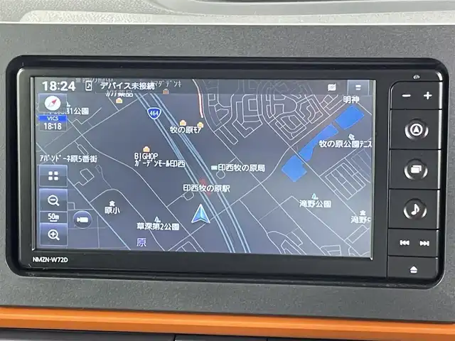 ダイハツ タント ファンクロスターボ 千葉県 2024(令6)年 1.1万km ブラックマイカメタリック/コンパーノレッド スマートアシスト/・衝突軽減ブレーキ/・先行車発進お知らせ機能/・車線逸脱警報/・ふらつき警報/純正7インチメモリナビ/CD DVD BT USB フルセグ/アラウンドビューモニター/両側パワースライドドア/LEDオートライト/前席シートヒーター/純正15インチアルミホイール/パーキングスイッチ/ブレーキホールド/革巻きステアリング/ルーフレール/プッシュスタート/スマートキー×2/ETC