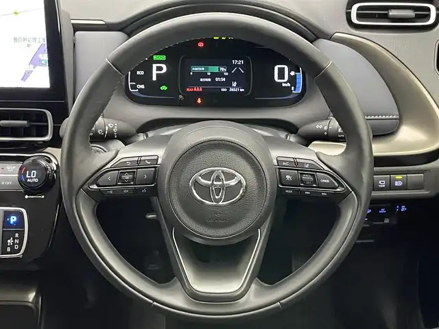 トヨタ アクア Z 愛知県 2021(令3)年 2.7万km ブラックマイカ 純正１０．５型ナビ　全方位　ＢＳＭ　フルセグＴＶ　ＤＶＤ　黒ハーフレザー　パワーシート　セーフティセンス　衝突軽減　ハンドルヒーター　シートヒーター　ＬＥＤオートライト　フォグ　ＥＴＣ２．０　Bluetooth　パノラミックビューモニター　オートハイビーム
