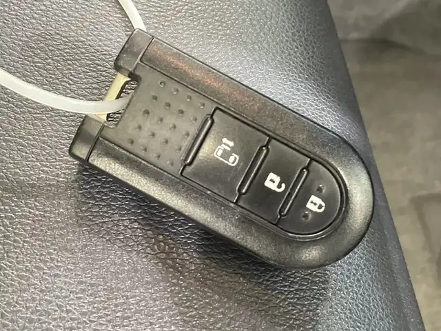 ダイハツ タント カスタム X SA 栃木県 2015(平27)年 4.2万km ナイトシャドーパープルクリスタルM ワンオーナー/禁煙車/純正ナビ(NSZH-W65DB)/(フルセグTV・Bluetooth・CD・SD・HDMI)/バックカメラ/片側パワースライドドア/スマートアシスト/ ・衝突軽減システム/ ・後方コーナーセンサー/HIDヘッドライト/オートライト/ハーフレザーシート/スマートキー/スペアキー/アイドリングストップ/フォグランプ/ドアバイザー/取扱説明書/保証書